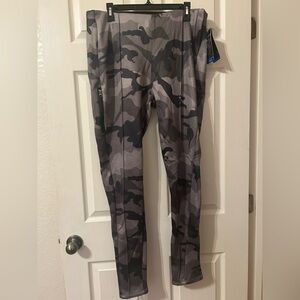 Arctic Quest Ladies XL Skinny Pant NWT